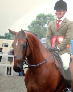 Pebbly Diva Du Mont qualifying for Horse of the Year Show: Intermediate Show Hunters  The Showing Register July 2013